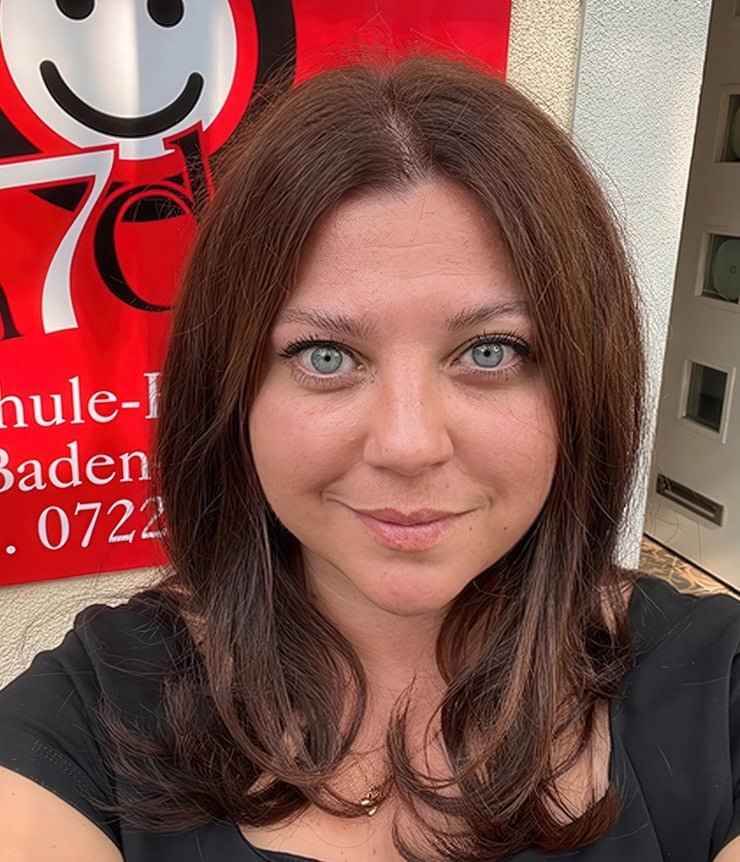 fahrlehrerin-nicole-kuhn.jpg