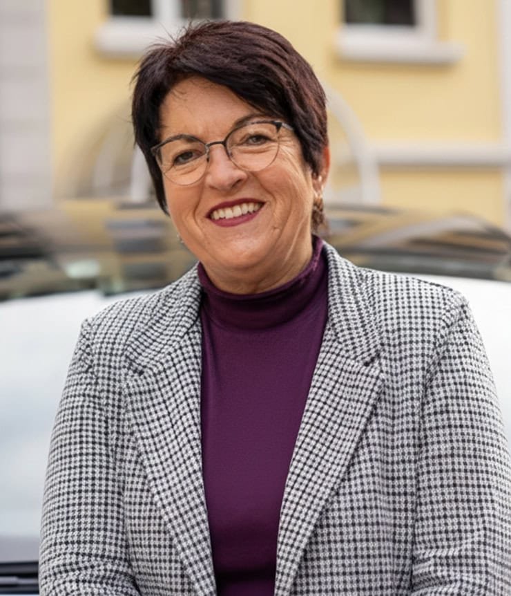 fahrlehrerin-verena-schmidt.jpg